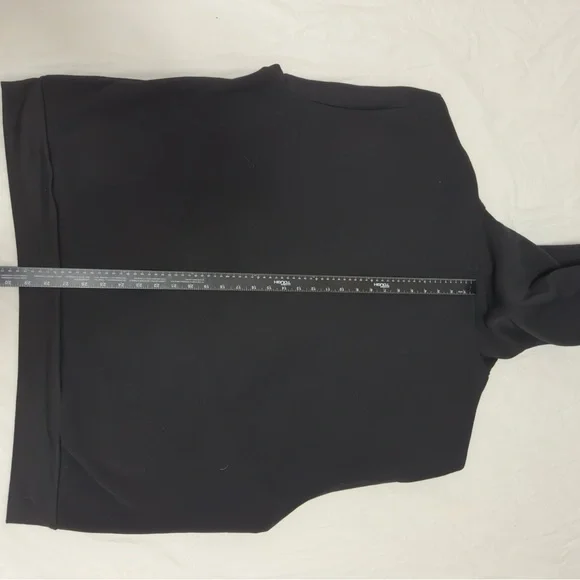 Classic Black Hoodie for Men - Picture 7 of 10